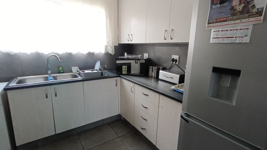 3 Bedroom Property for Sale in Westridge Western Cape
